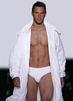 "noah mills" male model