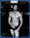 very_tall_muscle_man