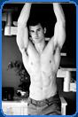 very_tall_muscle_man