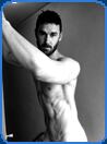 very_tall_muscle_man